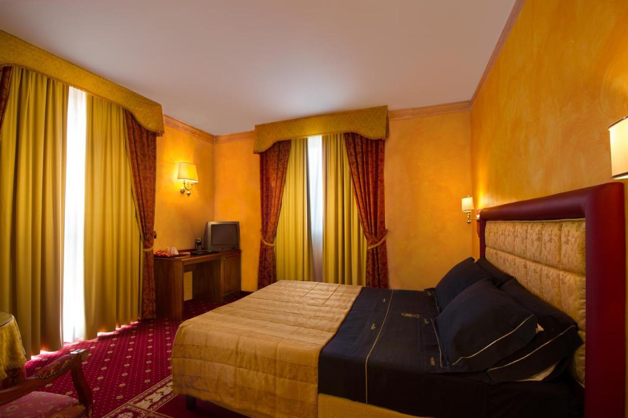 Hotel Motel Del Duca Cava Manara Esterno foto