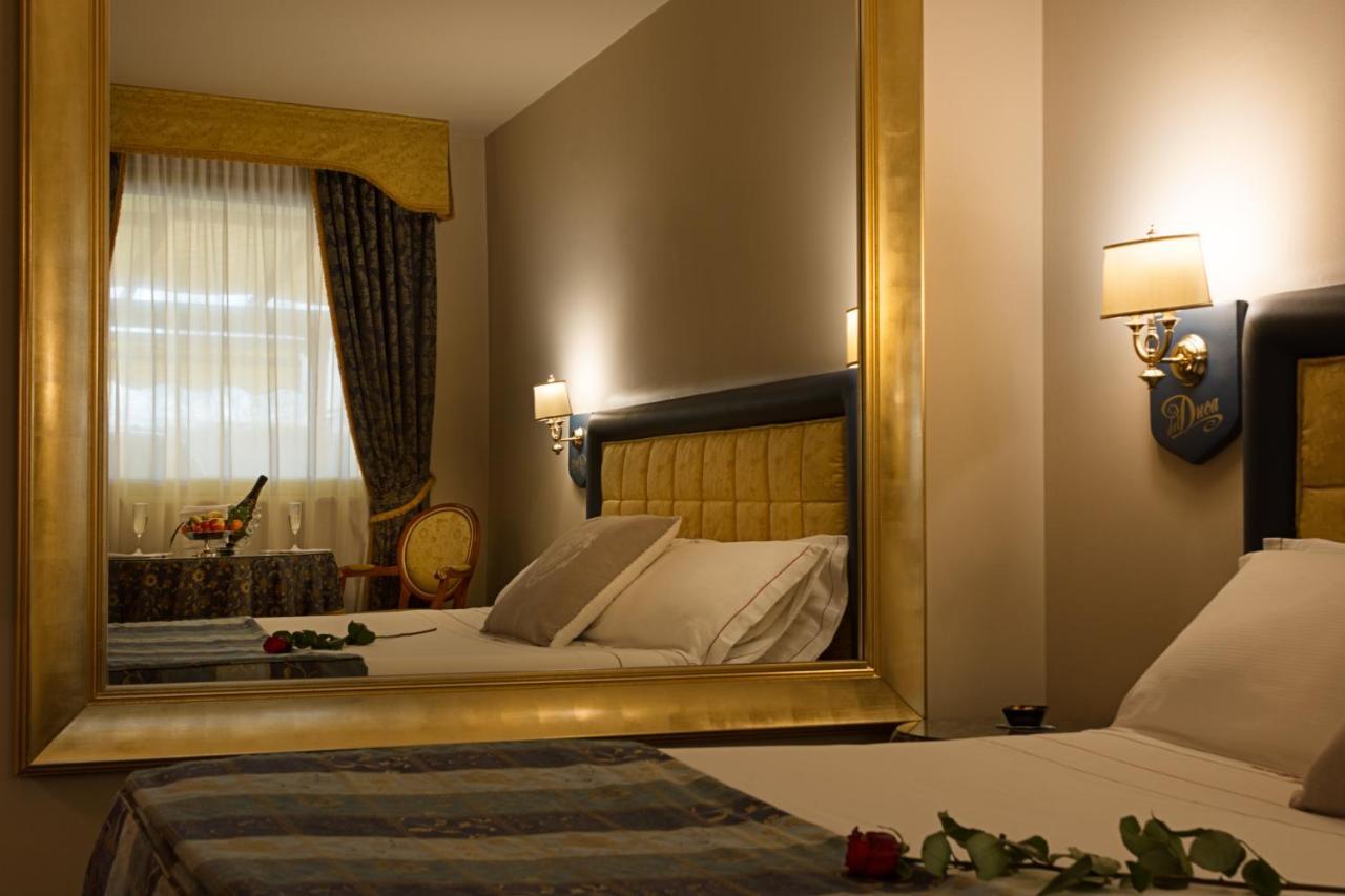 Hotel Motel Del Duca Cava Manara Esterno foto