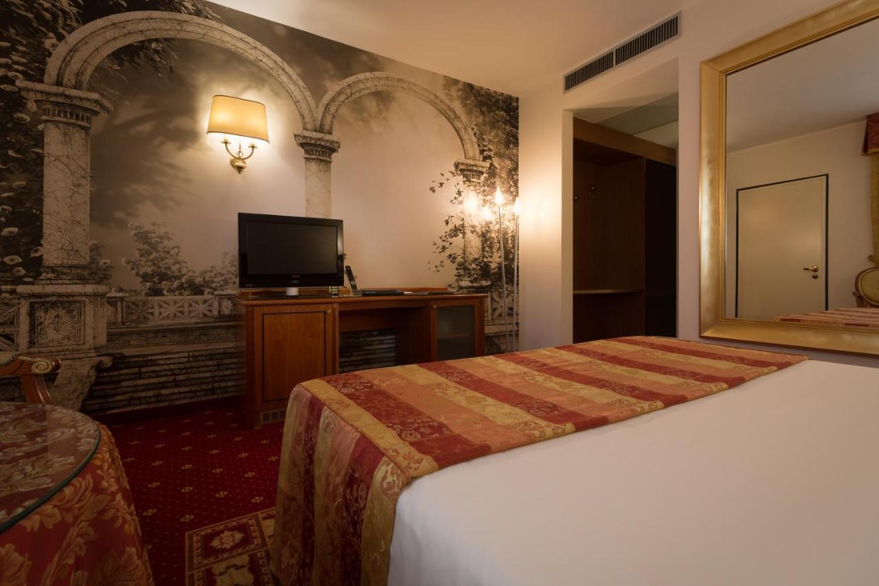 Hotel Motel Del Duca Cava Manara Esterno foto