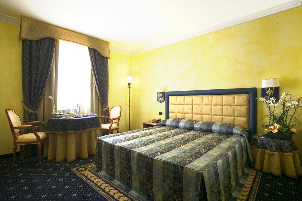 Hotel Motel Del Duca Cava Manara Esterno foto