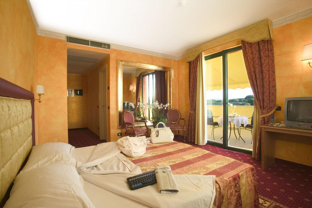 Hotel Motel Del Duca Cava Manara Esterno foto