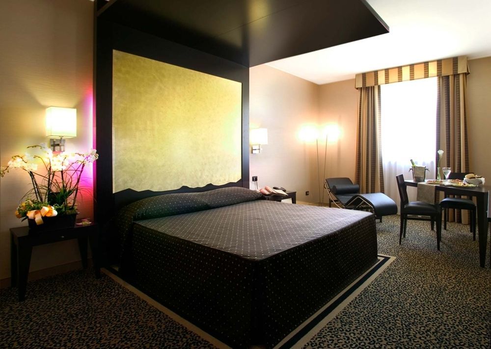 Hotel Motel Del Duca Cava Manara Esterno foto
